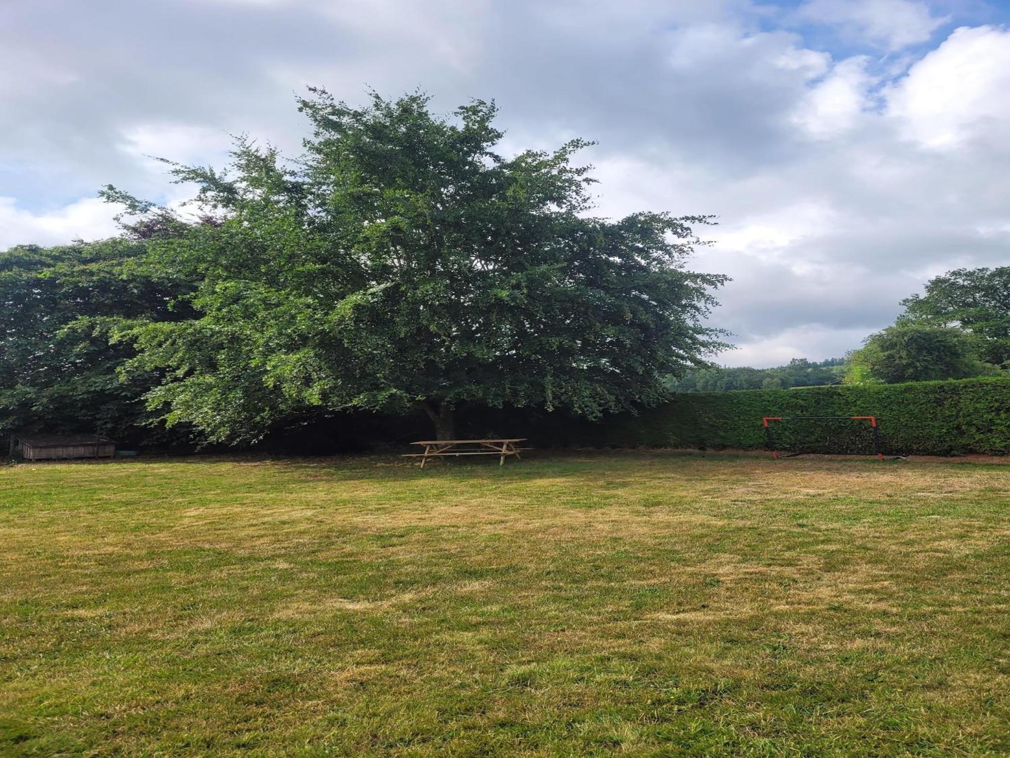 Sophisticated Holiday Home In Lierneux Near Forest Eksteriør bilde